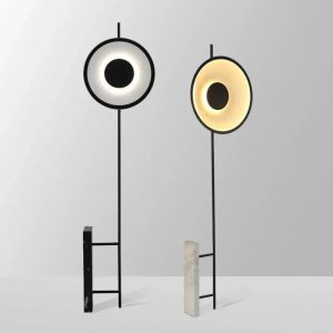 lampe sur pied design noir