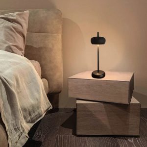Lampe de chevet design moderne