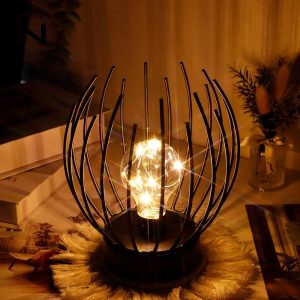 Lampe de chevet en métal noir