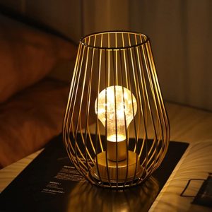lampe de chevet à pile dorée